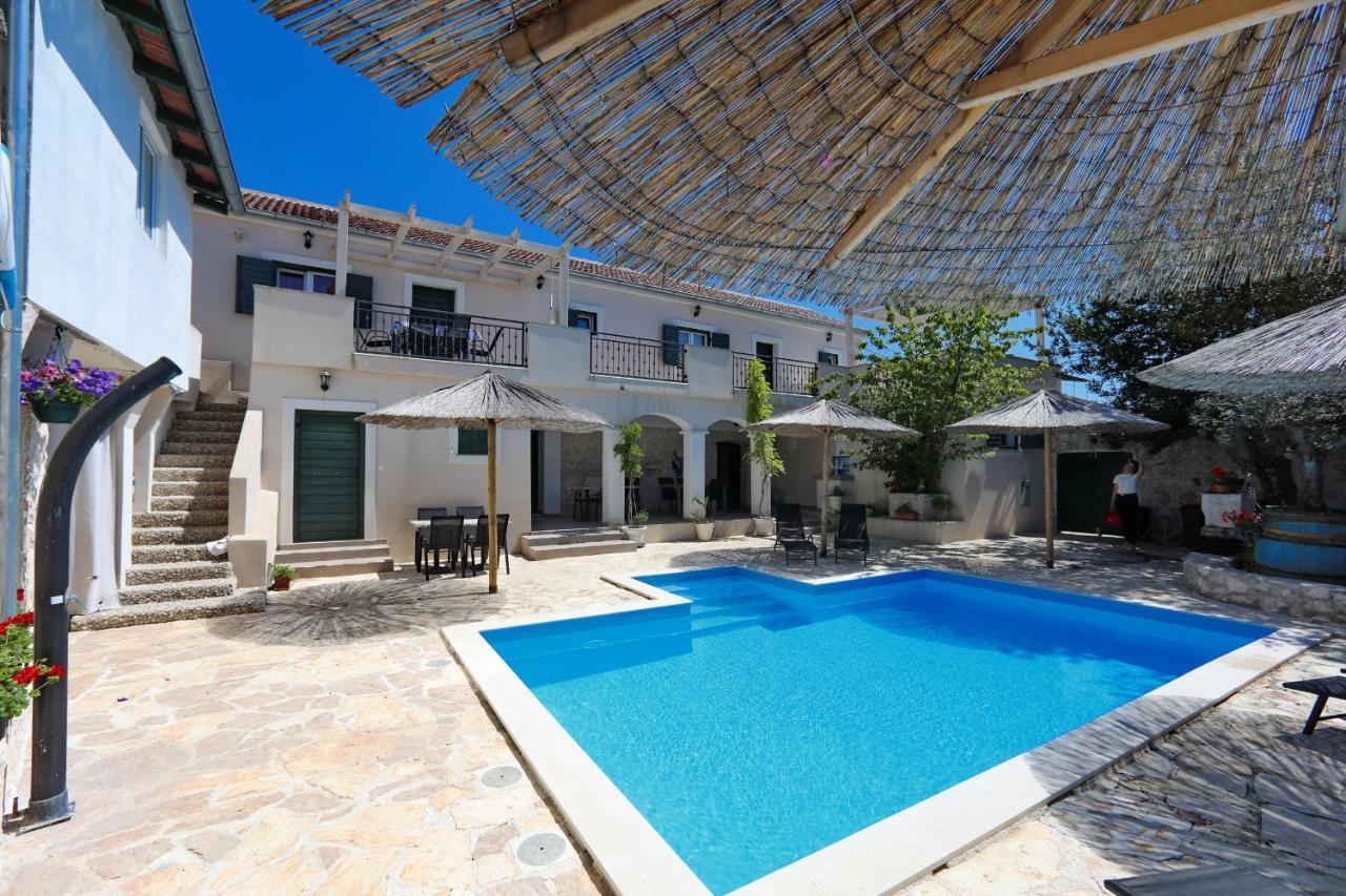 Didovi Dvori Apartment บาร์บินเย ภายนอก รูปภาพ