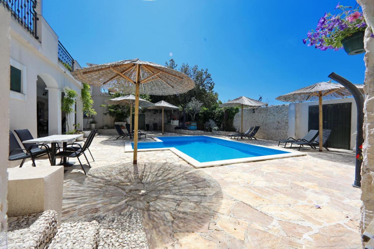 Didovi Dvori Apartment บาร์บินเย ภายนอก รูปภาพ