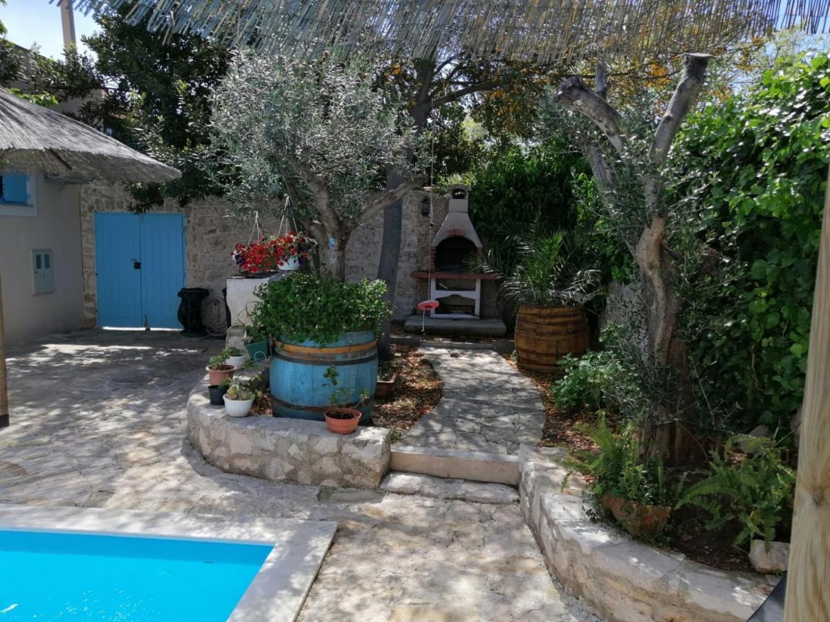 Didovi Dvori Apartment บาร์บินเย ภายนอก รูปภาพ