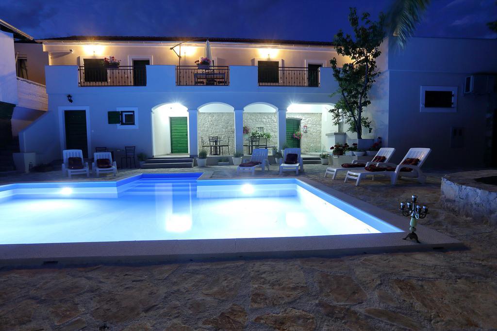 Didovi Dvori Apartment บาร์บินเย ห้อง รูปภาพ